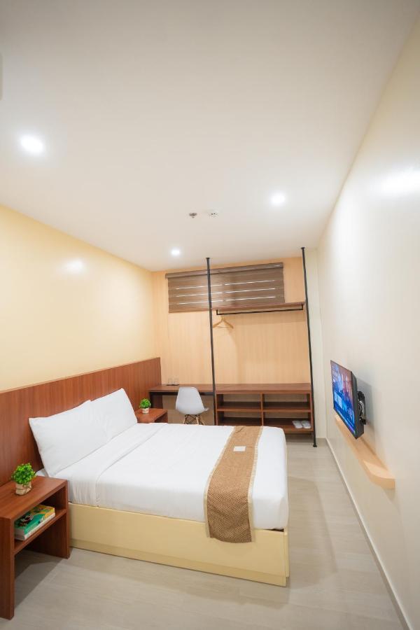 Sundaze Dormitel Hotel Naga  Exterior photo