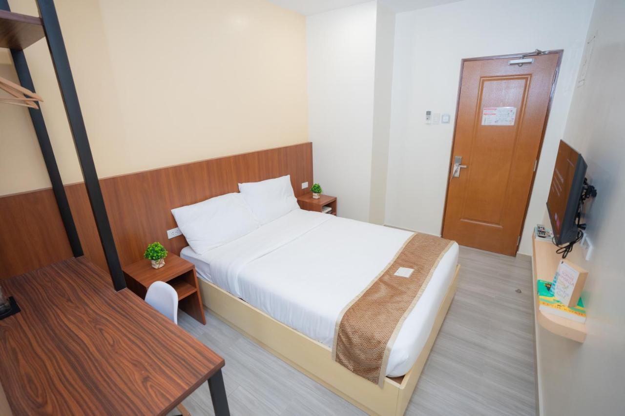 Sundaze Dormitel Hotel Naga  Exterior photo